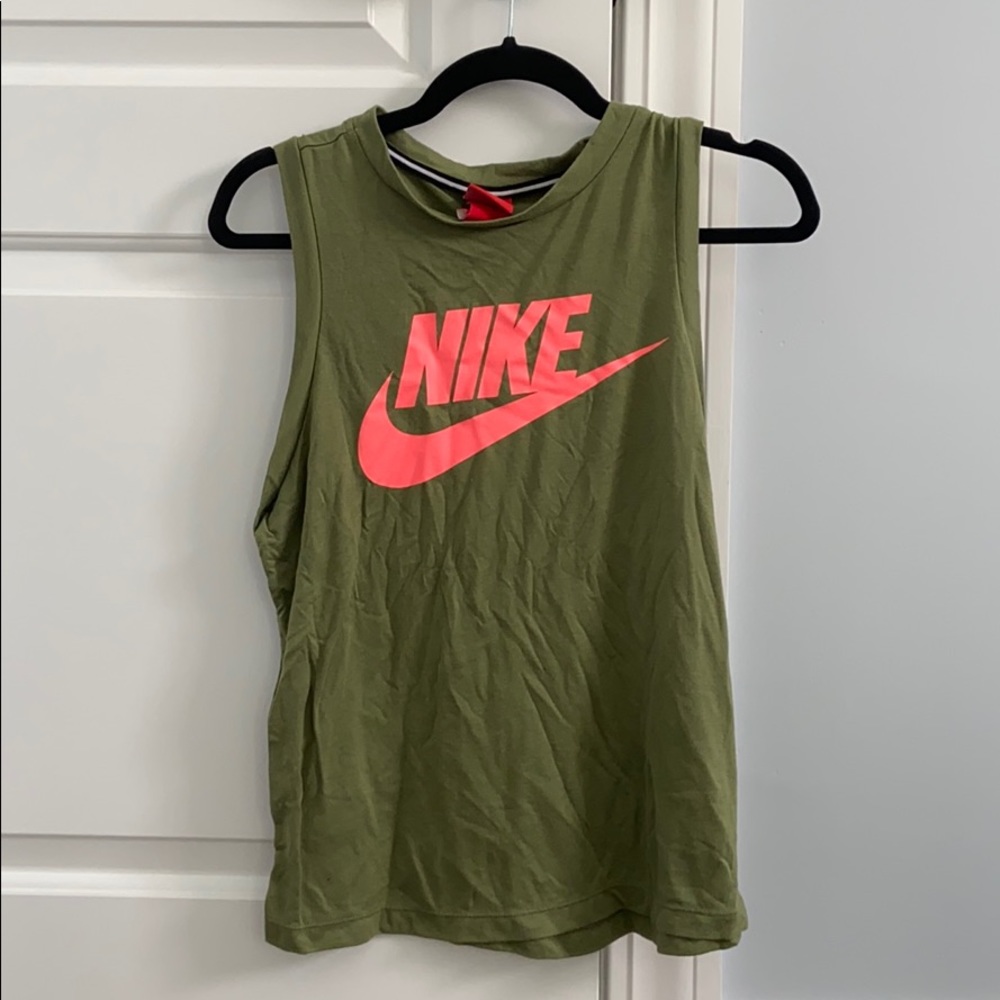 Nike tank top